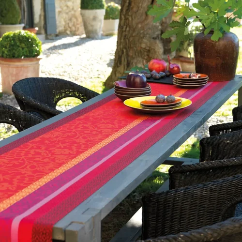 Le Jacquard Français Provence Runner gariguette